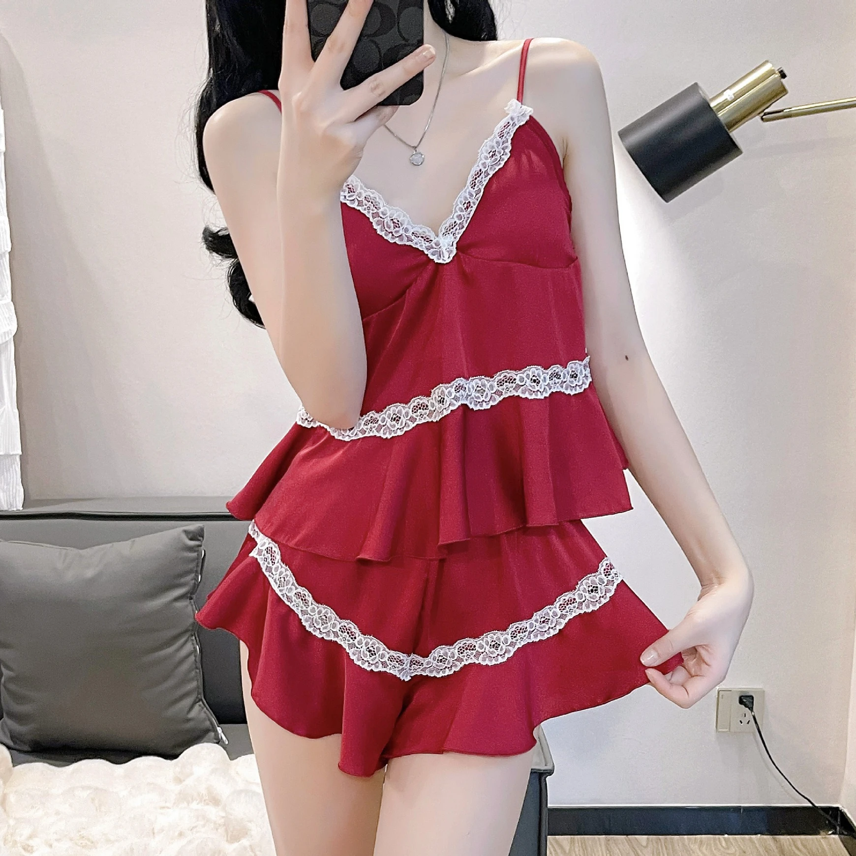 

Летний комплект пижамы на бретельках: кружевной сексуальный топ и шорты, шелковистый атласный комплект для сна, домашняя одежда