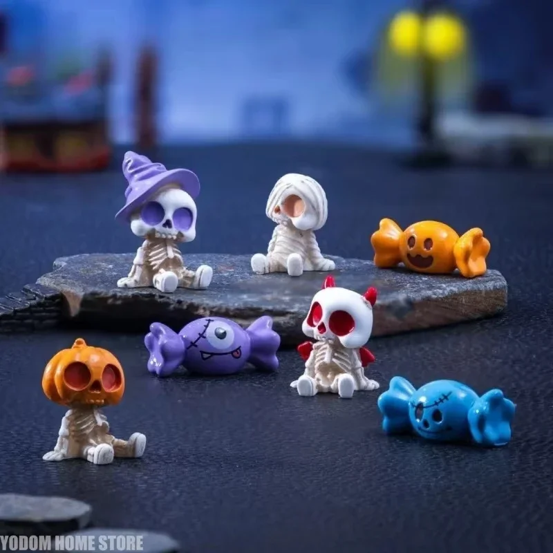 8pcs Miniature Resin Craft Skeleton Pumpkin Devil Skull Figurines Halloween Ornaments Fairy Garden Decor DIY Accessory Set