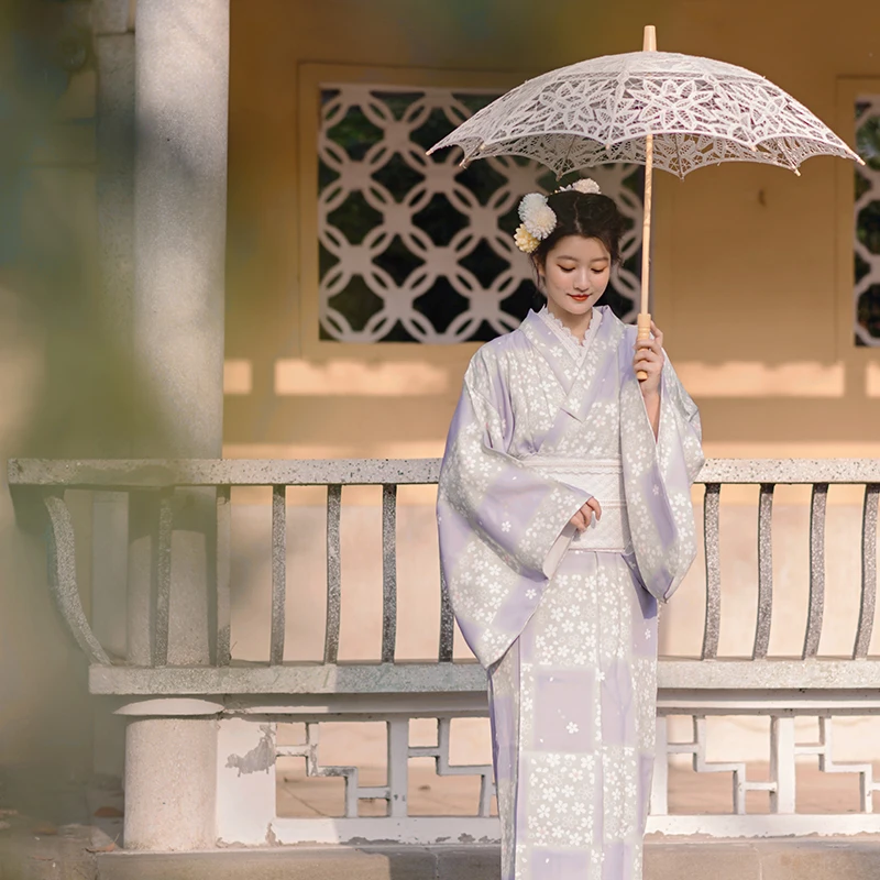 

Women's Japan Style Formal Kimono Floral Prints Classic Traditional Yukata Light Purple Photography Dress Cosplay Wear