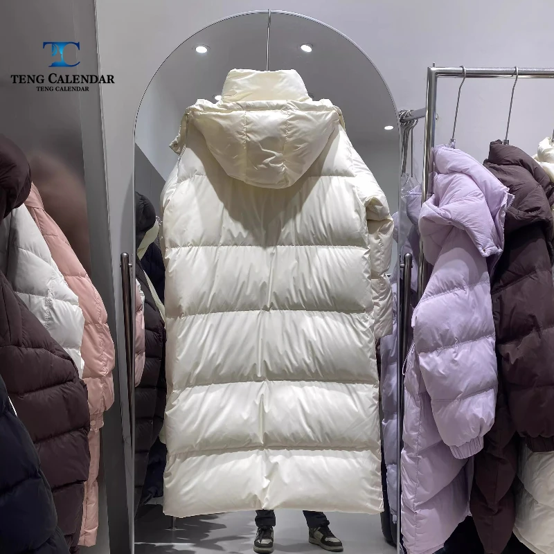 取り外し可能なフード付きダウンジャケット、膝丈まで伸びるゆったりとしたオーバーサイズコート、レディース2025年冬新作