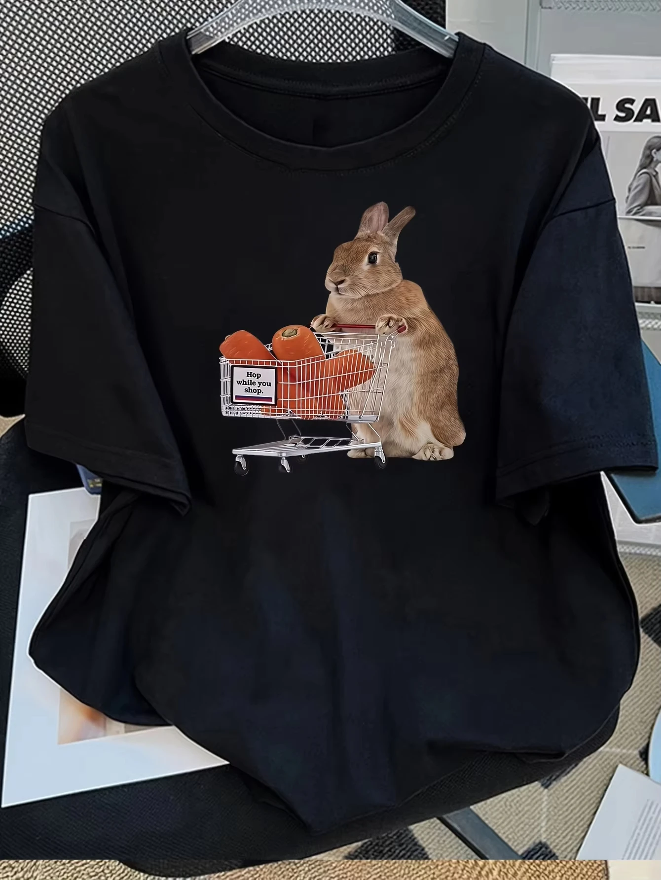 

2025 Summer New Women Korean Version Ins Cotton T Shirt Cute Cartoon Rabbit Print Slim Top Retro Street Style Daily Wear
