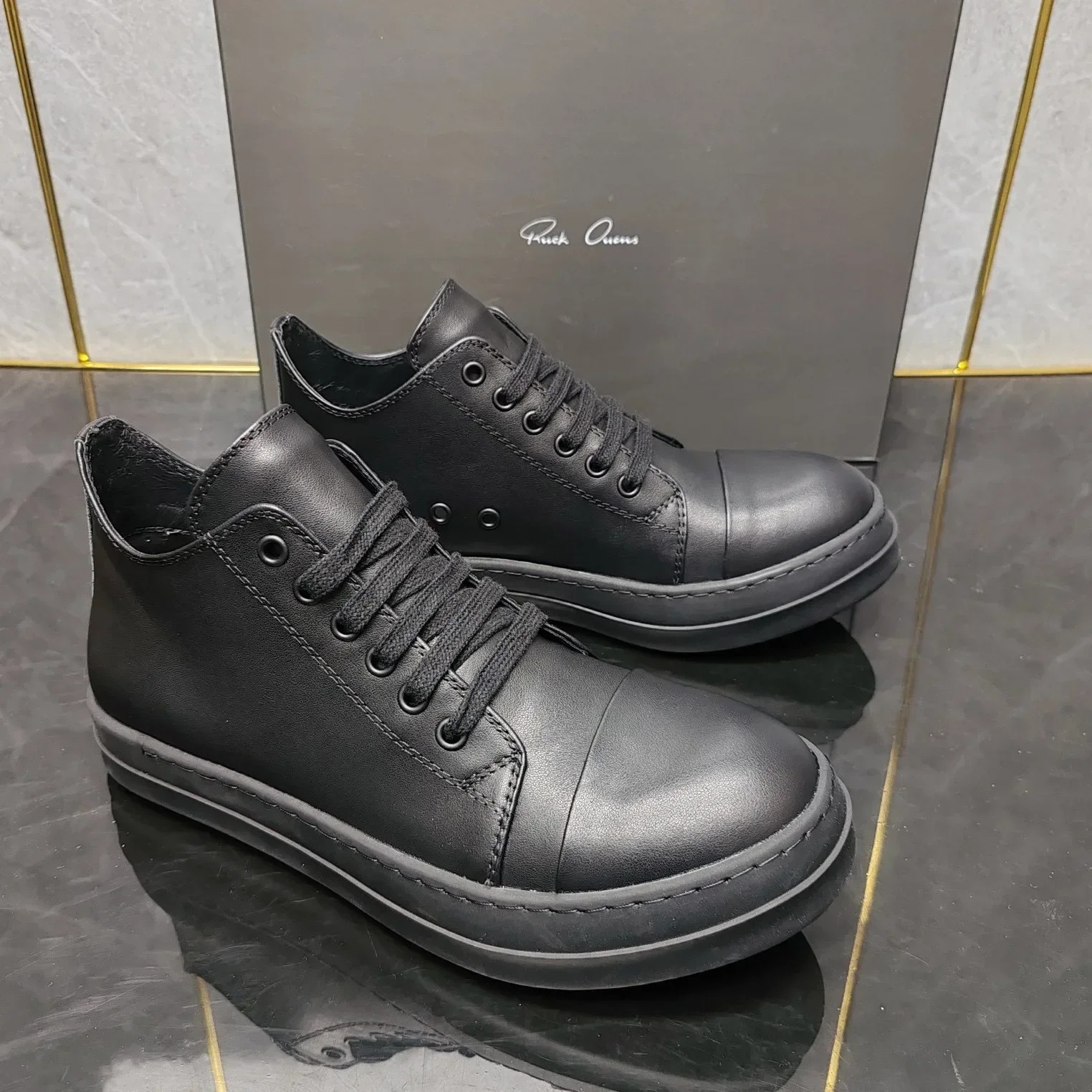

Ro 2025 NEW Men's Breathable Business Casual Shoes Men's Leather Soft Bottom Soft Leather in Spring and Autumn.
