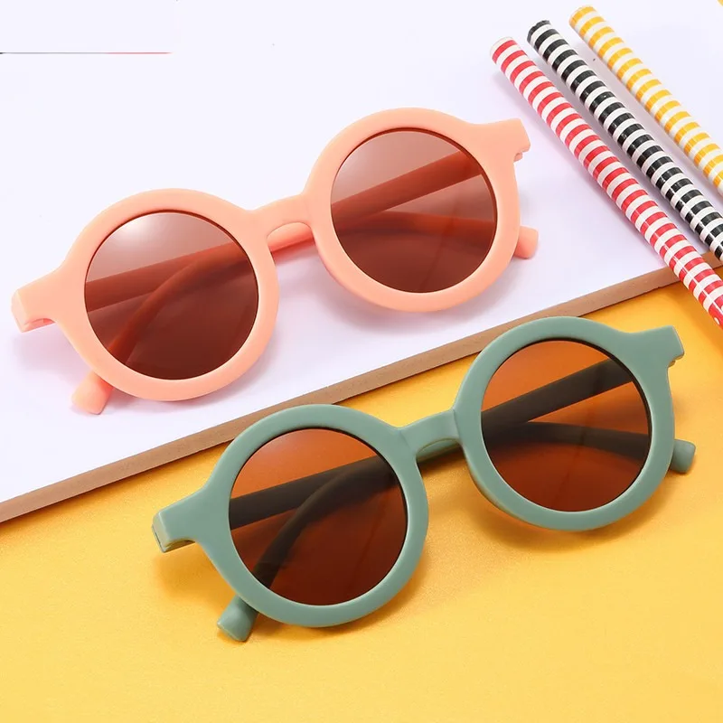 

Children's UV Protective Sunglasses, New Decorative Runway Shades for 1-8 Year Olds, Trendy