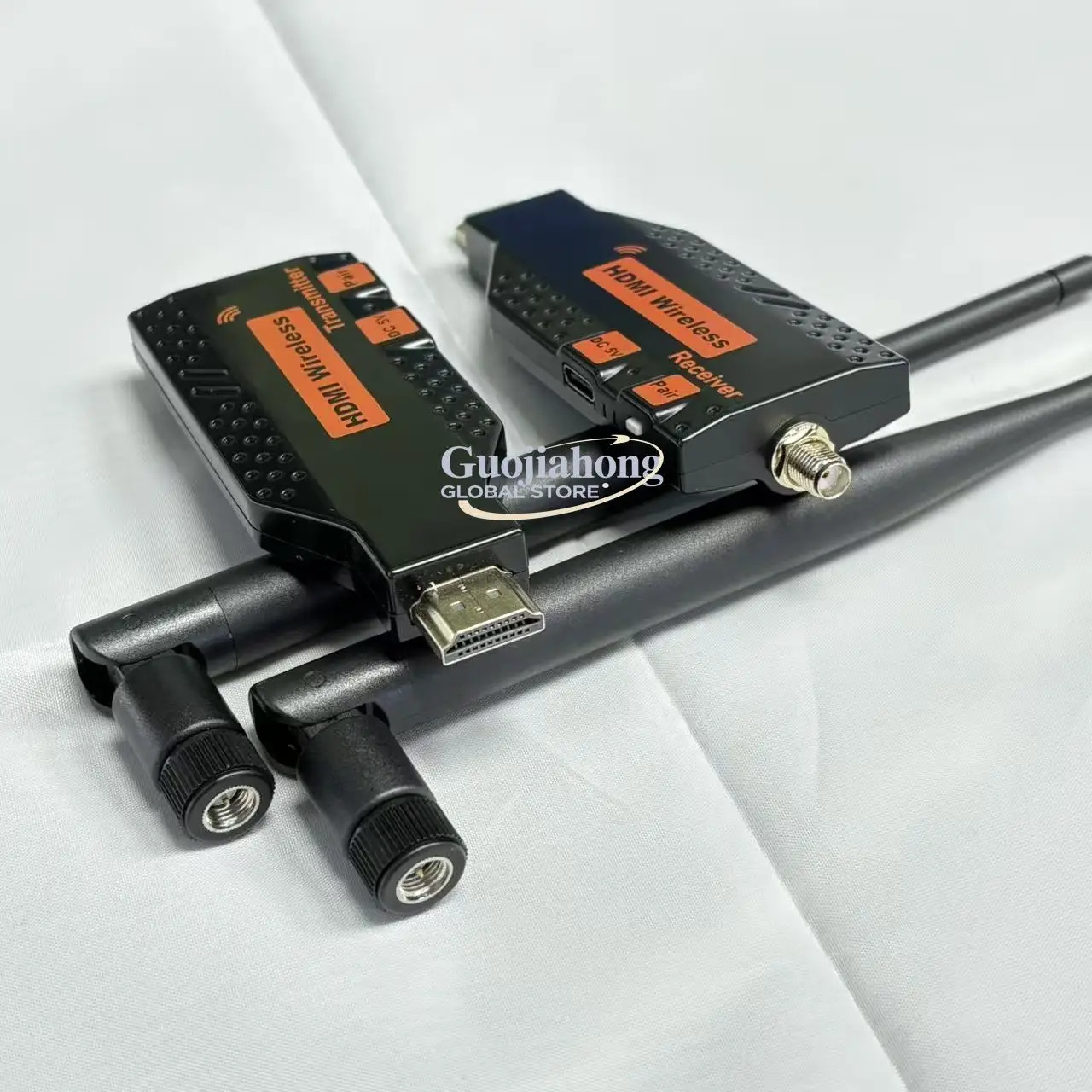 

100m Wireless to Transmitter 100M Wireless Extender One to Two Audio and Video