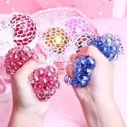 Kind Erwachsenen TPR Hand Squishy Ball mit Netz Regenbogen Schleim Glühen Stress abbau Spielzeug Squeeze Mesh Glitter Gel Perle sensorische Zappeln gfit