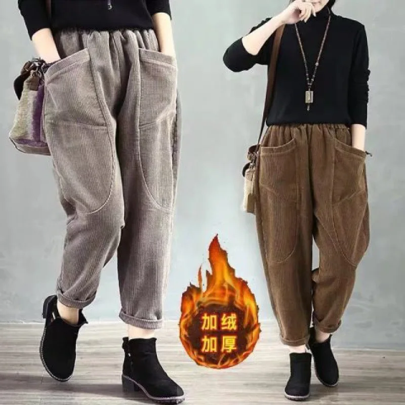 Women Baggy Pants Winter Velvet Versatile Casual Solid Color Elastic Waist Loose Corduroy Pants Women Thick Cargo Harem Trousers