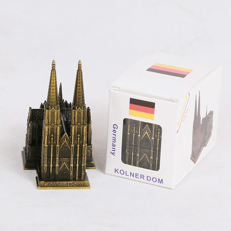 Cologne Cathedral Model Metal Antique Bronze Germany Kölner Dom Building Figurine World Famous Landmark Architecture Decoration