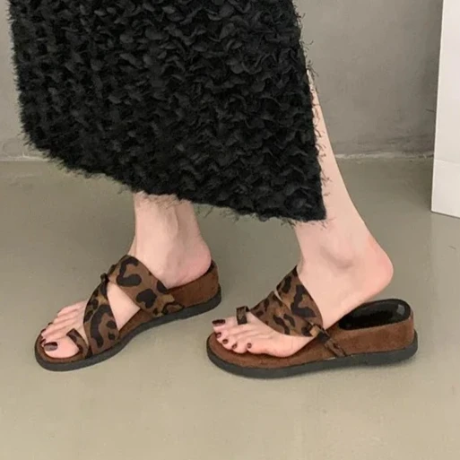 

New Fashion Wedges Heel Women Slippers Concise Round Clip Toe Leopard Print Dress Slide Summer Shoes sandalias de mujer