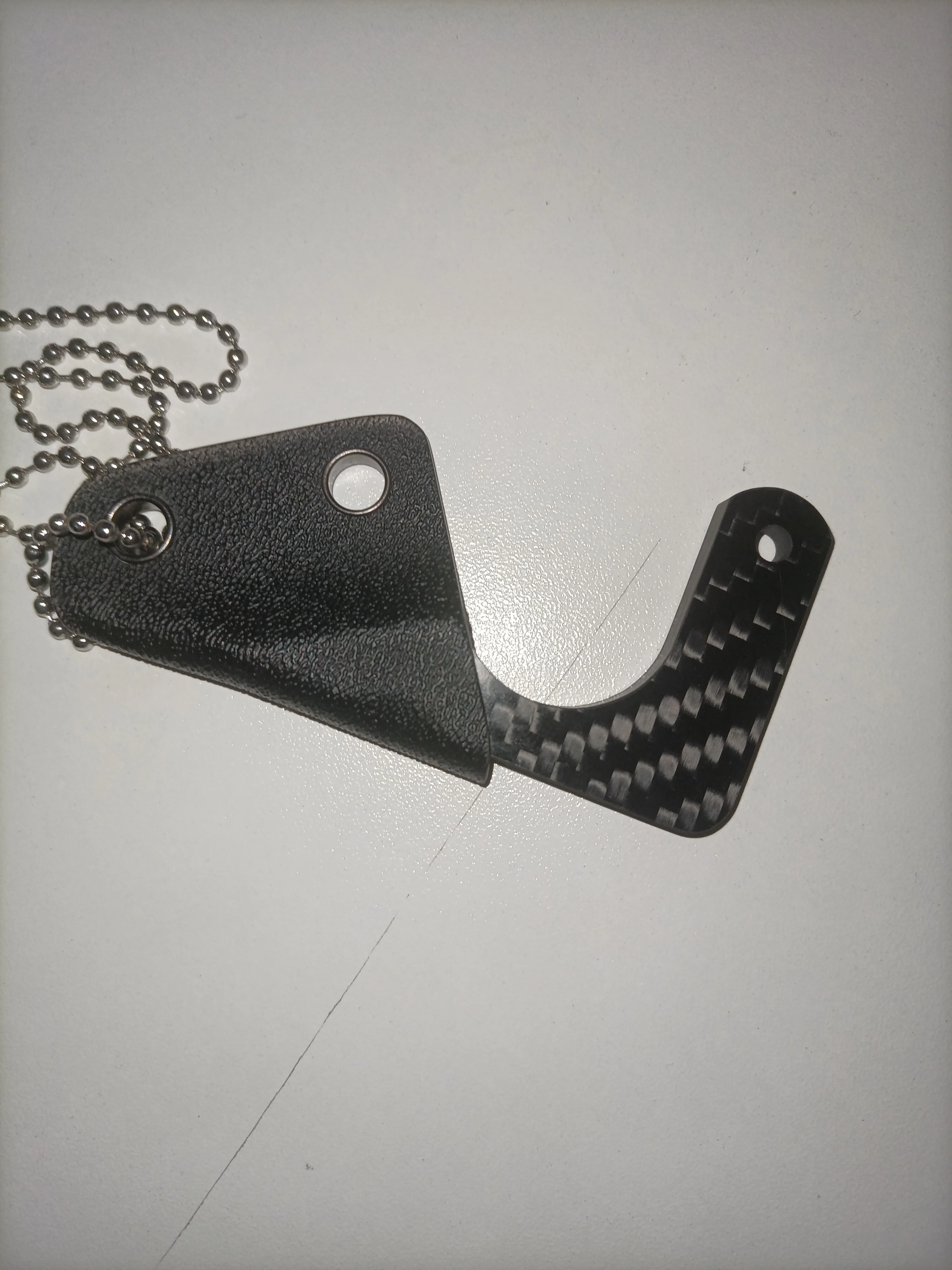 Carbon fiber necklace \