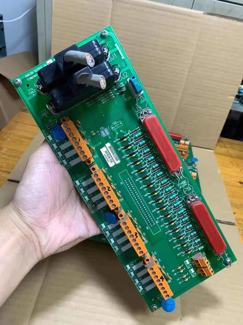 Used 51204172-175D MC-TA0Y22 For Honeywell card 51204172-175D MC-TA0Y22