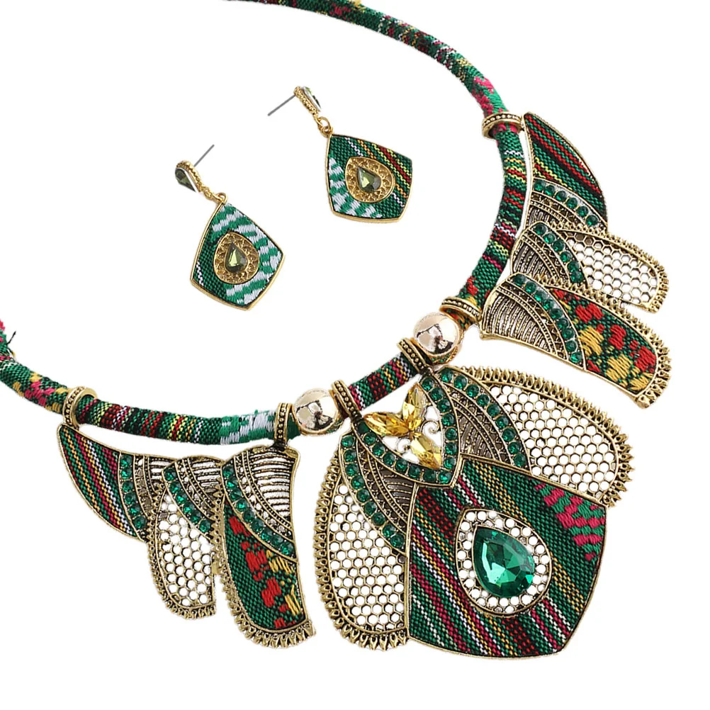 

Boho Ethnic Necklace and Earrings Set Necklaces Bohemian Statement for Women Costume Jewelry Alloy