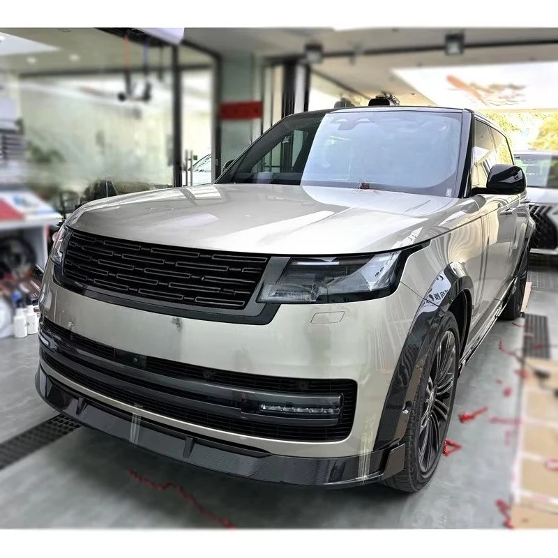 Car Parts for 2023 Range Rover Vogue Dry Carbon Fiber Front Rear Bumper Lip Diffuser Spoiler Wing Side Skirt Wheel Arch Body Kit
