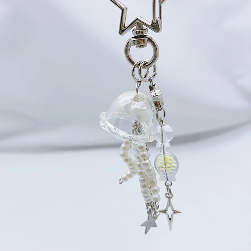 Cute Jellyfish Tassel Keychain para mulheres Fada doce Chaveiro acrílico, porta-chaves do carro, pingente de saco adorável, presentes para meninas