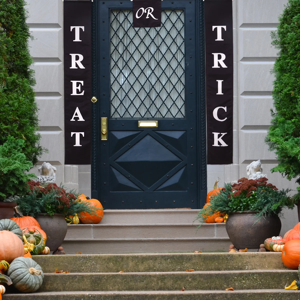 

1 Set Of Door Curtain Hanging Flag For Halloween Decoration, Polyester Double-Sided Print, Thermal Cut Edge, Party Hotel Mall