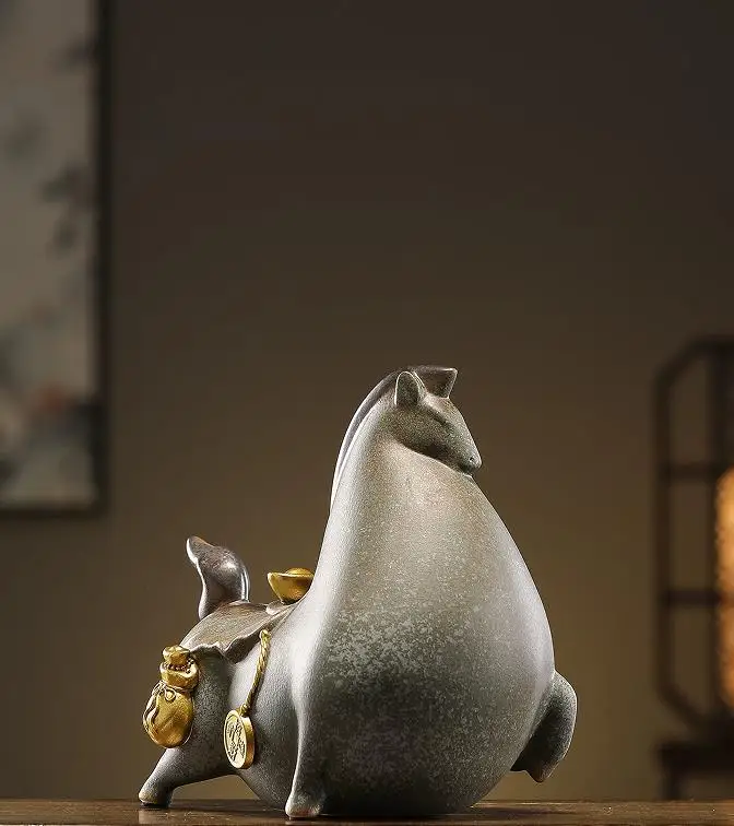 Dehua Ceramic Tang‑Style Horse Figurine Ornament, Symbol of Instant Wealth