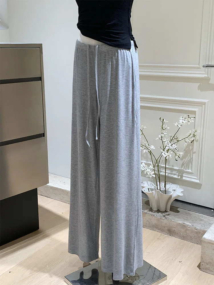 Harajuku Fashion Casual Loose Straight Pants Autumn 2024 Trend Elastic Waist Design Sweatpants Women Simple Grey Cozy Trousers