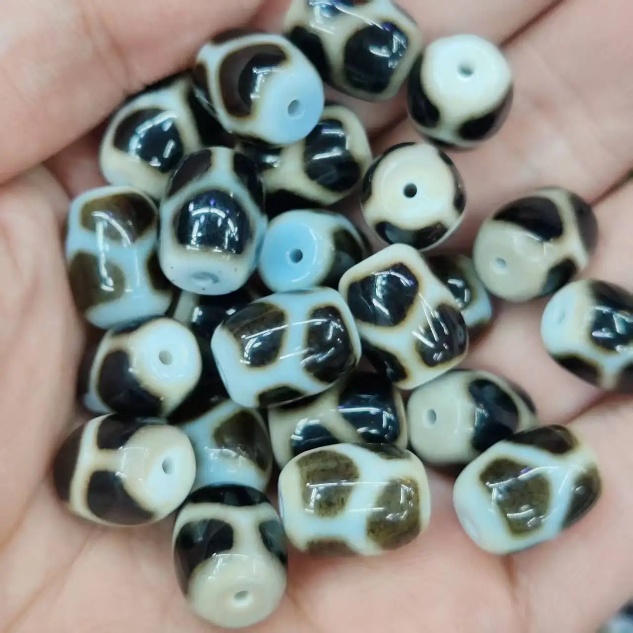 

10 pcs Taiwan Grey Leather Penetrating Smooth Surface Turtle Shell Agate Bead Necklace Pendant Bracelet DIY Accessories Dzi