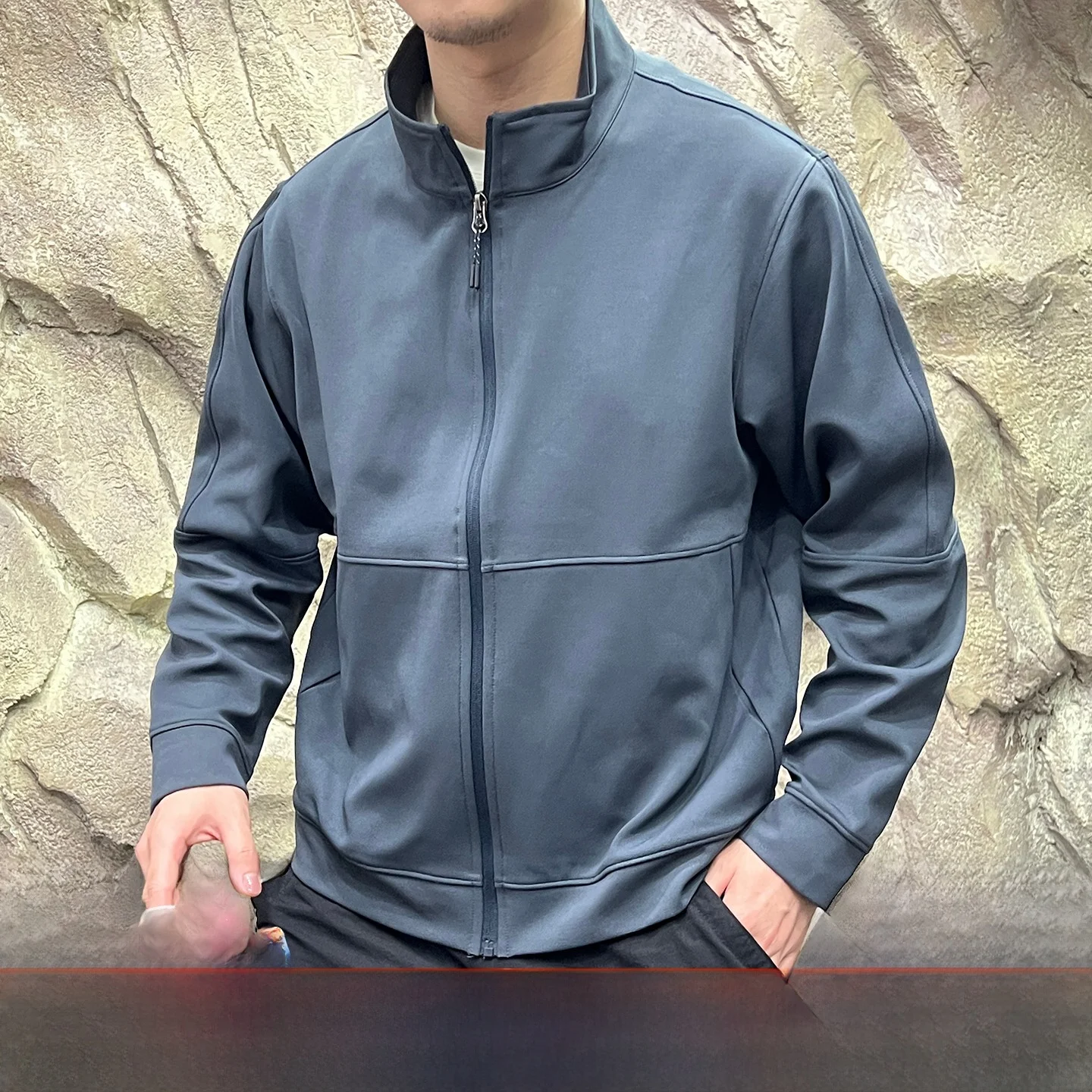 

Stunning Men's Autumn Outdoor Casual Spor Knitted Zipper Soft ell Jaet Stand Collar Long Sve Stand Fit Outerwear