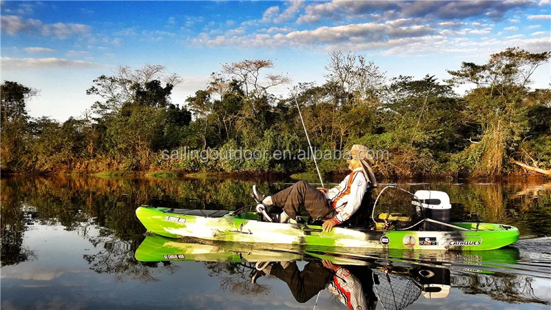 Sailing Outdoor in Stock Fishing Kayak Pesca Pedal Drive Powered Canoe Boat