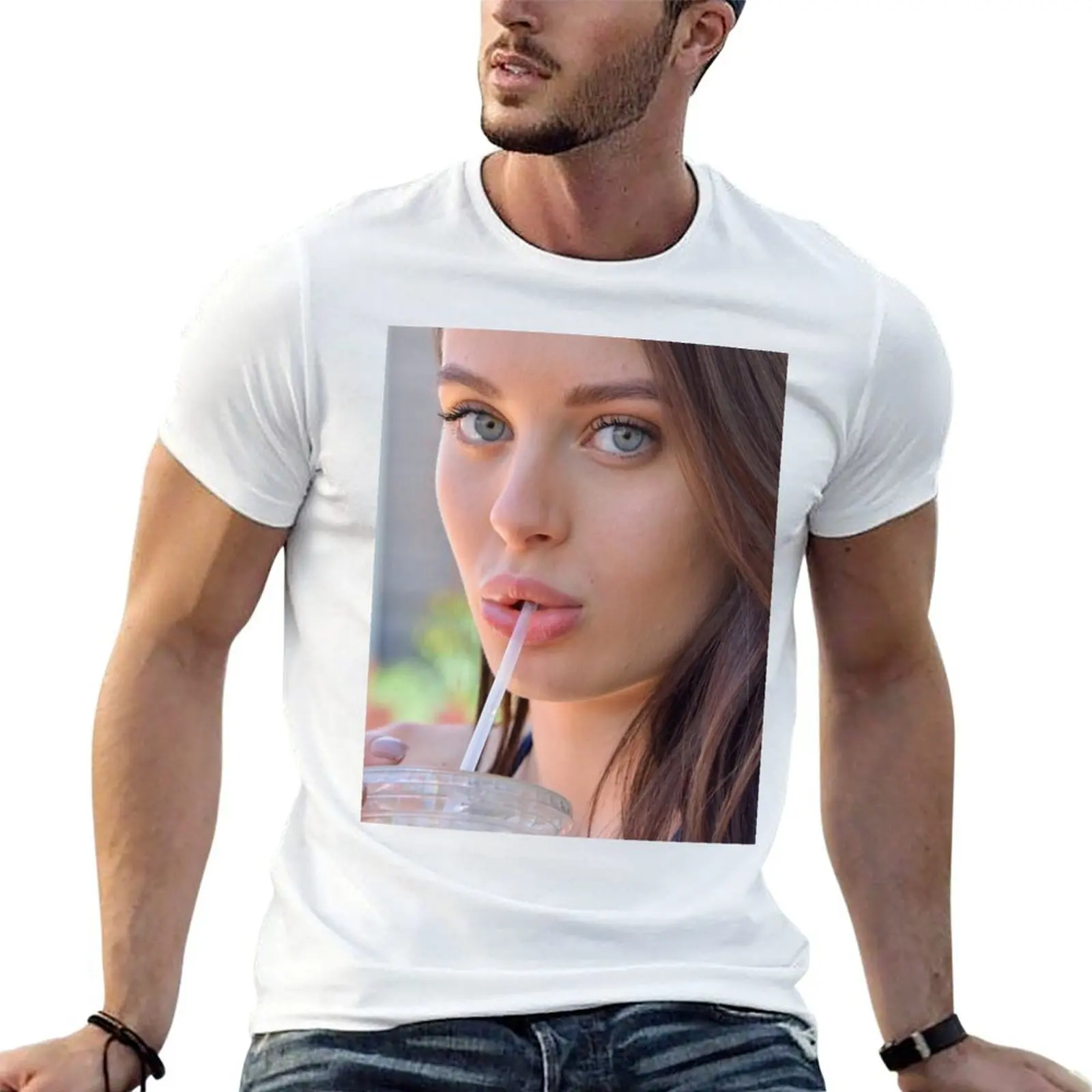 Футболка Beauty Lana Rhoades, базовая модель больших размеров