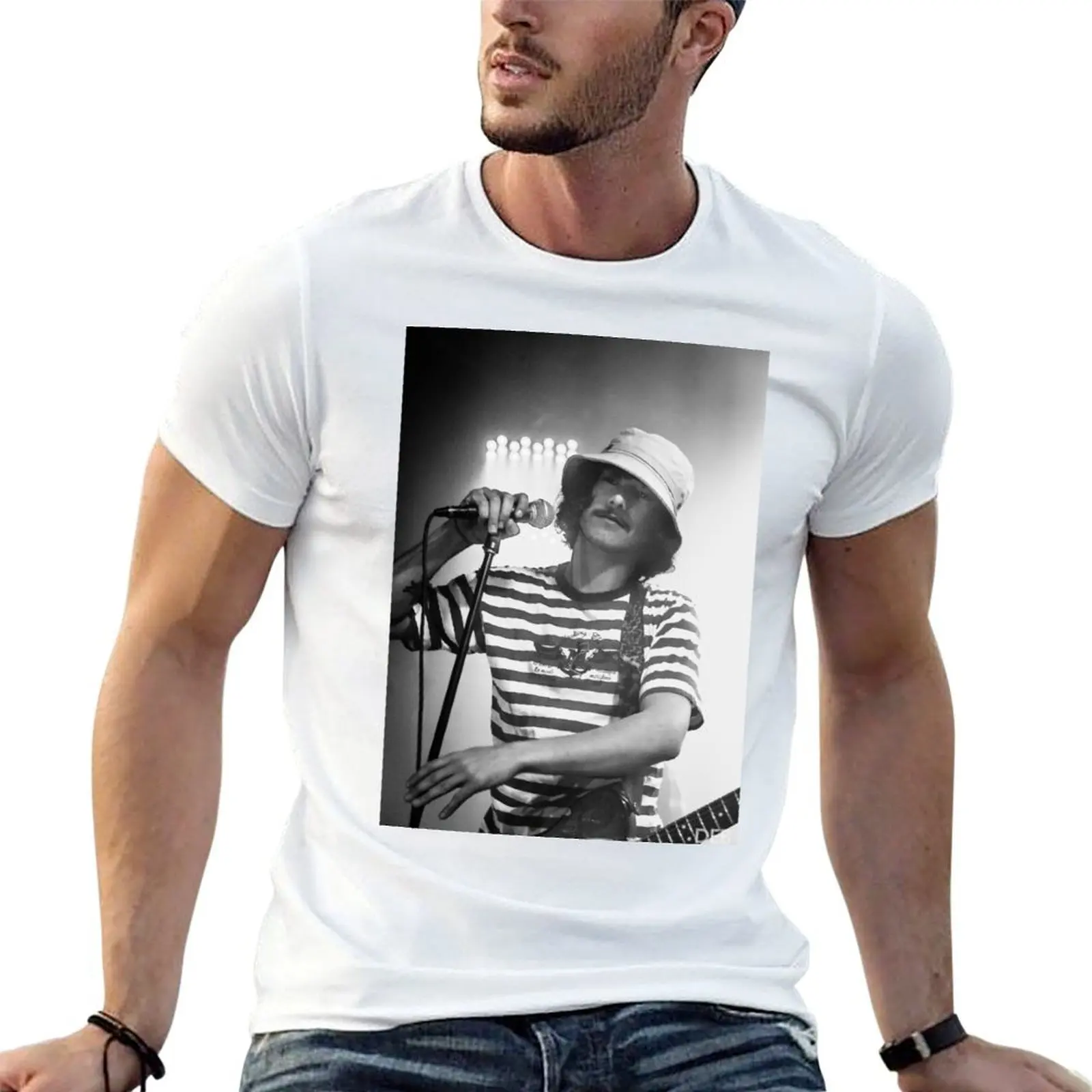 Sticky Fingers - Diz 3 T-Shirt funny costumes anime Short sleeve tee men