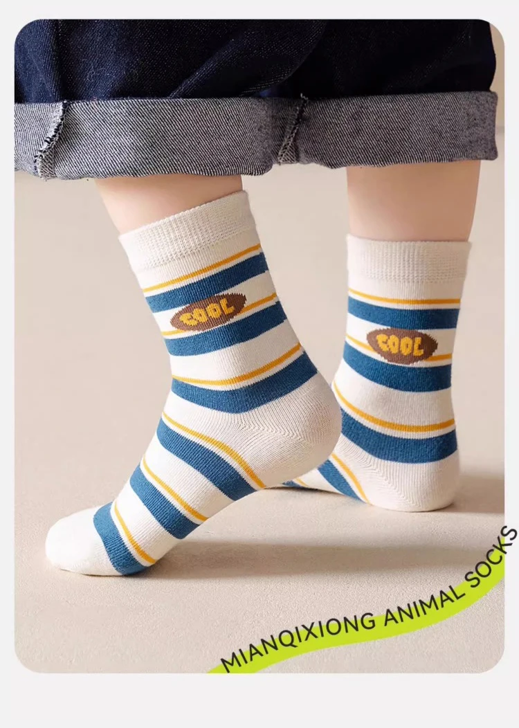 5 Paar Kinder-Kniestrümpfe für den Herbst, Cartoon-Muster, gestreift, weich, atmungsaktiv, für Jungen und Mädchen, lässiges Kindersocken-Set – Detail 3