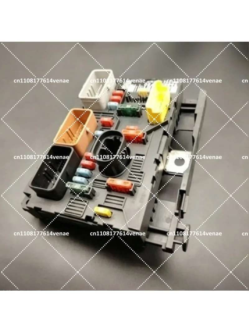 Fuse Box Control Unit Assembly BSM-L11 For  307 C4 Low Configuration 9664055780 9664826080 6500FH