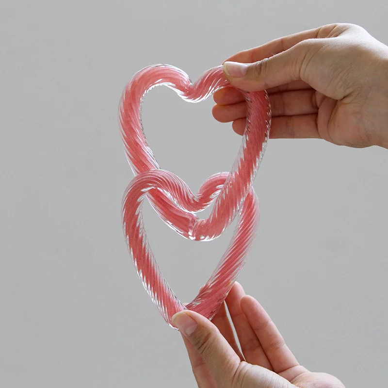 Glass Heart Chain Recessed Geometric Interlocking Knot Creative Interlocking Heart Transparent Glass Handicraft Home Decoration