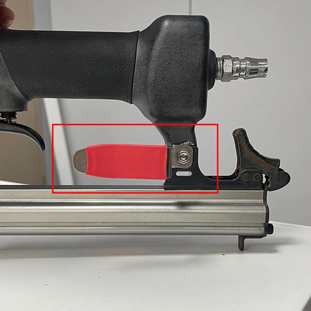 Carpentry Accessory Air Nail Hook Convenient Air Nail Accessory Nail Holder Installation-Free Long-Lasting Use