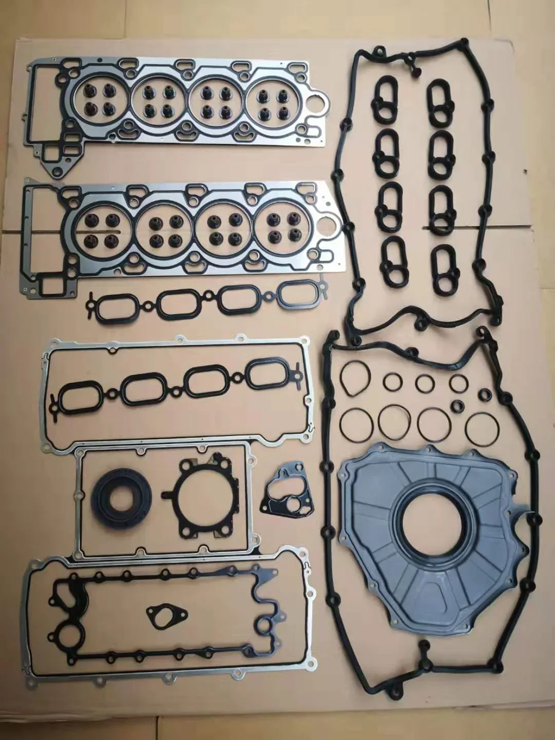 KUSIMA  Factory full  Gasket set  for Land Rover 5.0T V8 508ps AJ133   Engine Overhaul Gasket Kit  LR026148 LR026147