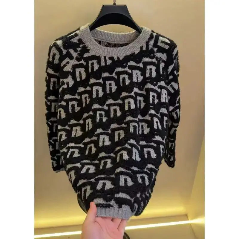 

High-End round Ne Knitted Sweater Men's Autumn Winter Warm Faion Versatile Base irt Men's Faion 259