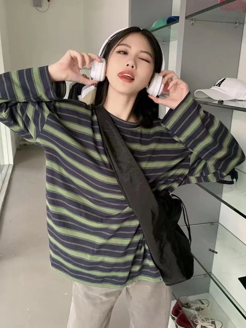 2023 Early Autumn New Korean Commuter Loose Striped Long Sleeve T-shirt Women's Ins Popular Student Versatile Thin Top Clothes