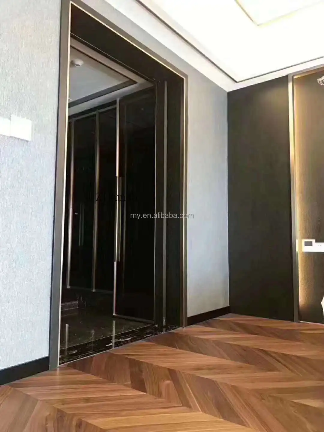 نسخة مخصصة من أرضية خشبية هندسية من خشب الجوز الأسود الفاخر