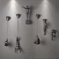 Resin Wall Mounted Hang Rock Climbing Figure Climber Sports Statue Decorative Ornament Office Bar Home Room Decoration Gift