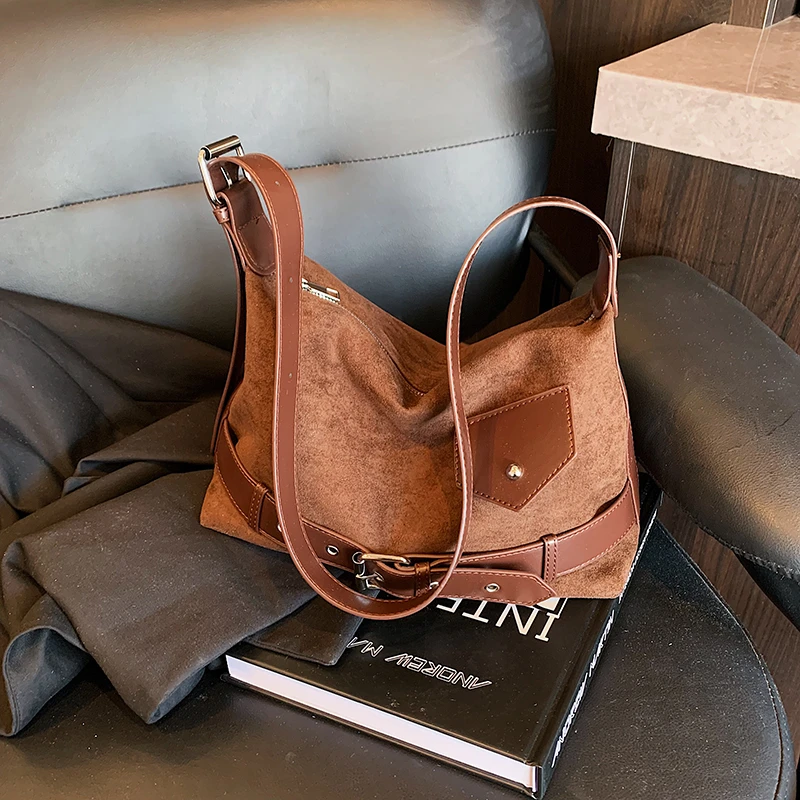 Bolsa Transversal Hobo Vintage - Hobo Bag Slouchy avaliação e preço