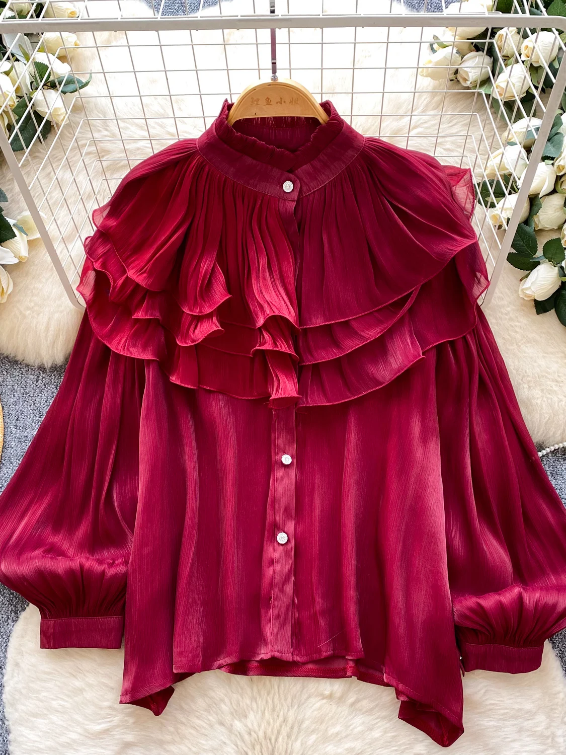 

Женская блузка в стиле ретро с длинными рукавами и деревянными пуговицами, с рюшами, для повседневной носки, ранняя весна, модный повседневный топ