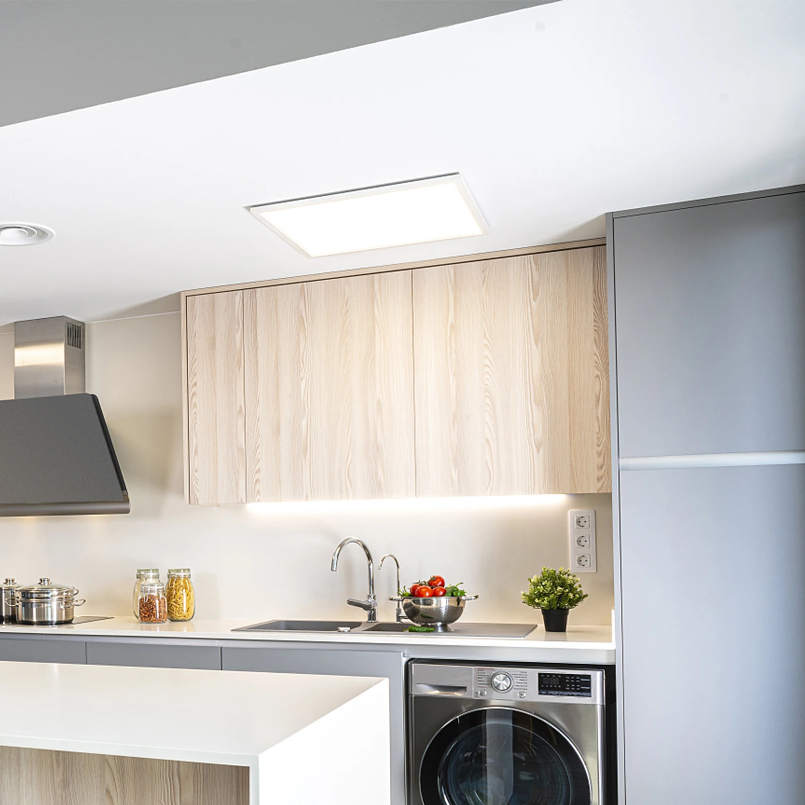 

Transparent Aluminum Panels 30x30cm Light Covers Bathroom Kitchen Office Material Easy Install Ceiling Diffuser
