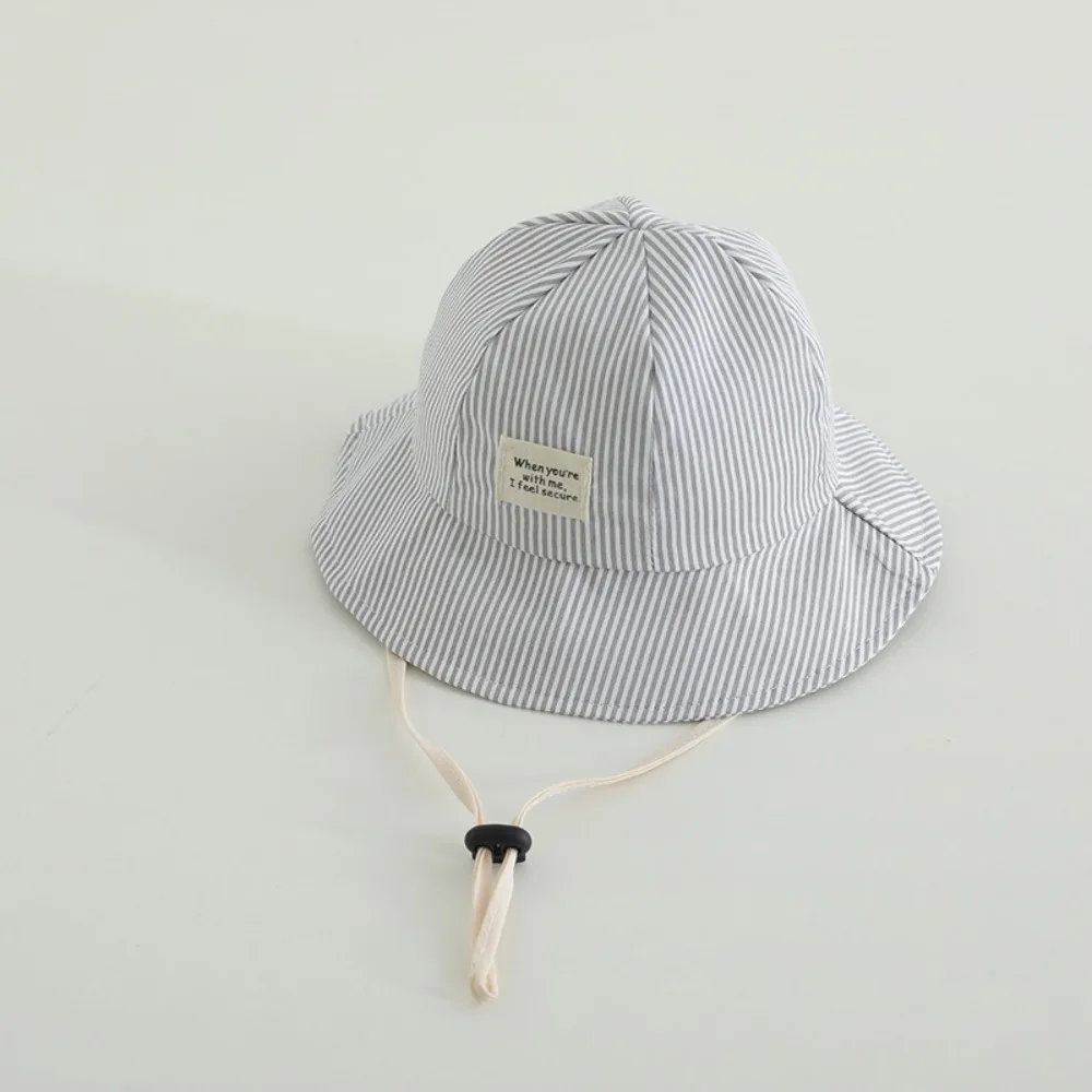 

Новая полосатая солнцезащитная шляпа с ветрозащитным шнурком, защита от УФ-излучения, детская шляпка-панама, осенняя шляпа от солнца