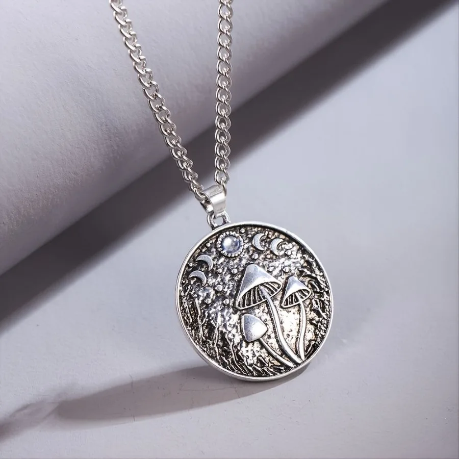 1 Stück Halskette mit Pilzmuster-Anhänger