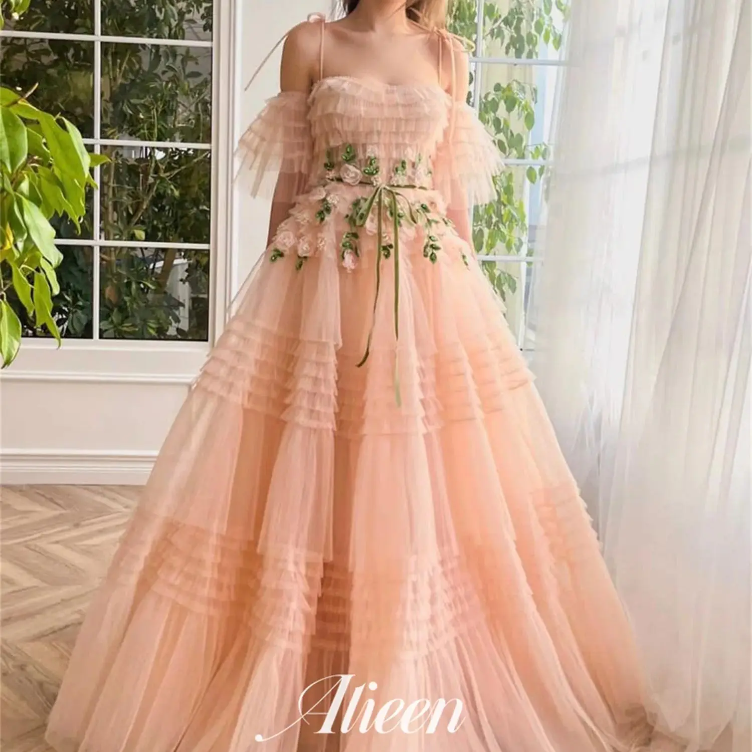 

Aileen Leaves A-line Multi-layer Spaghetti Straps Wedding Party Dress Women Elegant Luxury Ball Gowns Special Occasion Dresses