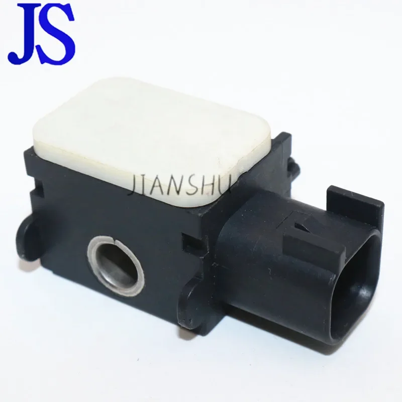 

1Pcs GENUINE 07-14 3M5T-14B342-AB For MONDEO MK4 1.8 TDCI CRASH SENSOR