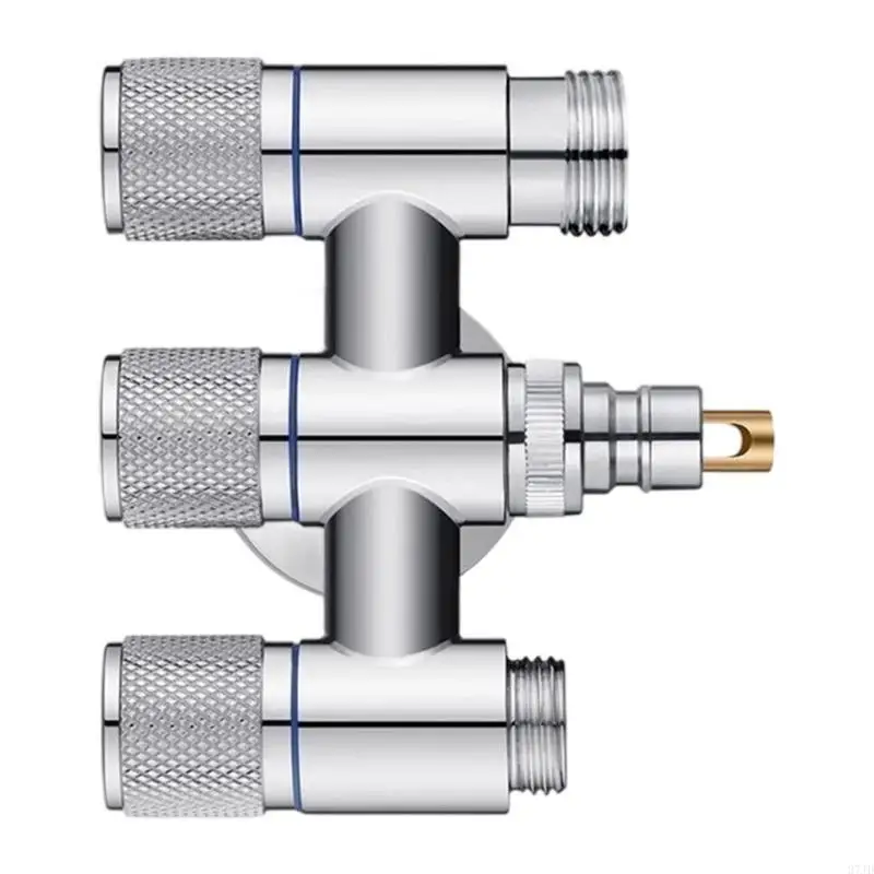 Conector grifo válvulas salida triple para gestión simultánea suministro agua 37JD