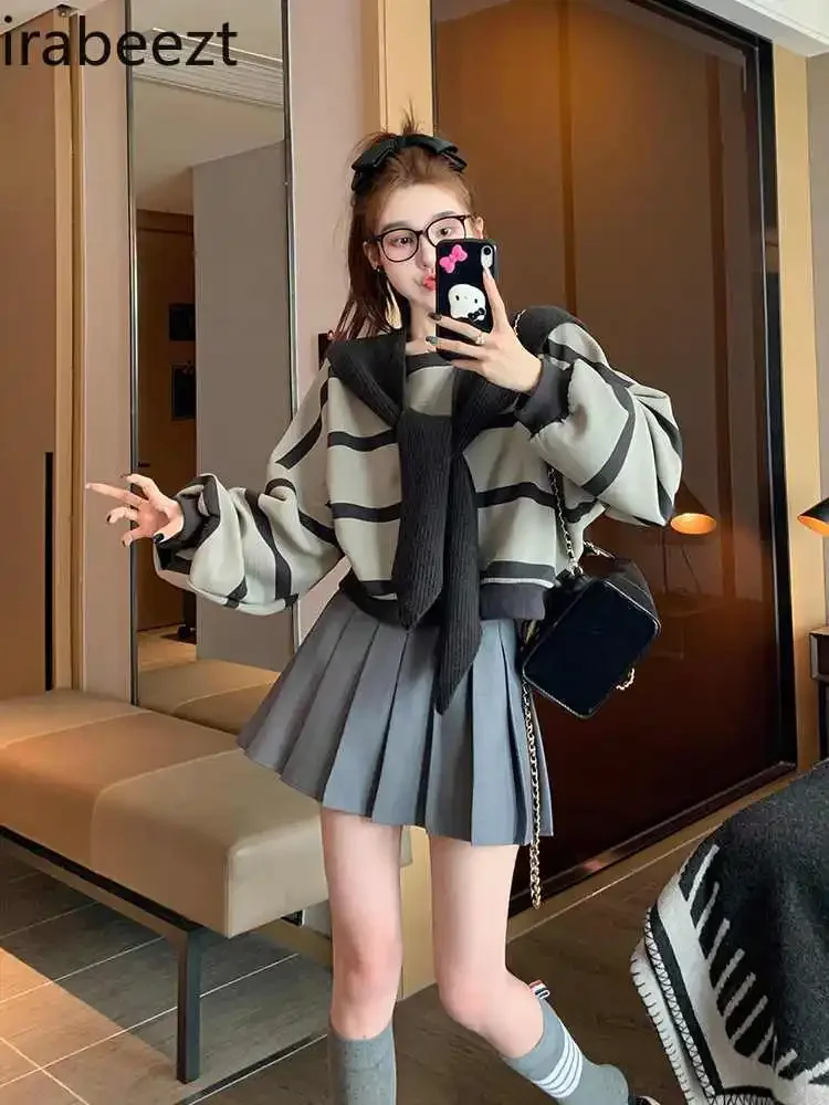 

Grey Two-piece Shawl Round Neck Hoodie Women's Spring and Autumn with Fleece Thickened Design Style Fringe Coat