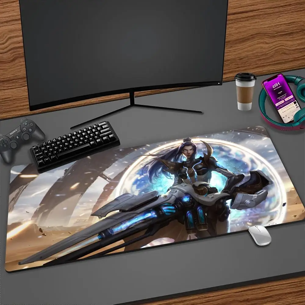 Caitlyn Camille Cassiopeia Mouse Pad Cartoon Lockedge Large Gaming Pad Computer Gamer Keyboard Mat Desk Mousepad PC Desk Pad