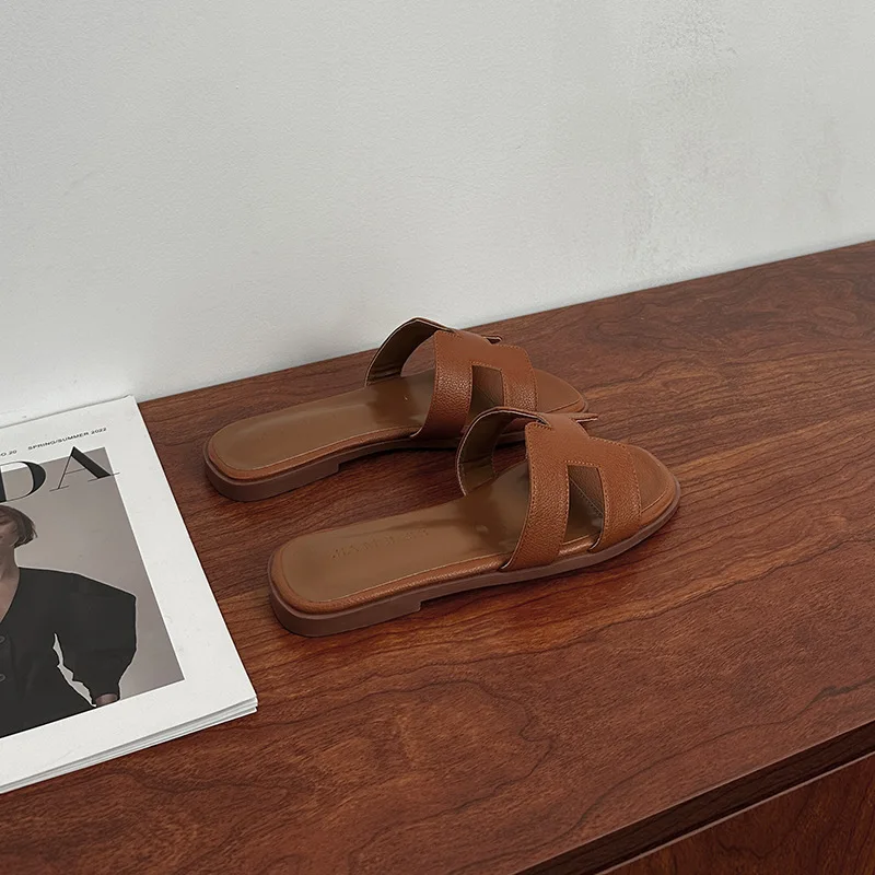 

Summer women's slippers elegant slim-fitting soft-soled anti-slip breathable suitable travel vacation flat shoes plus size