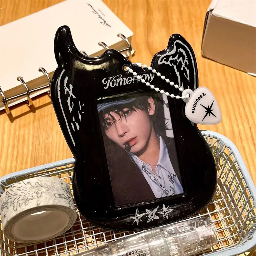 かわいい漫画のフォトカードケース、カードホルダー、キーホルダー、ギター、保護カバー、アイドルフォトカードホルダー