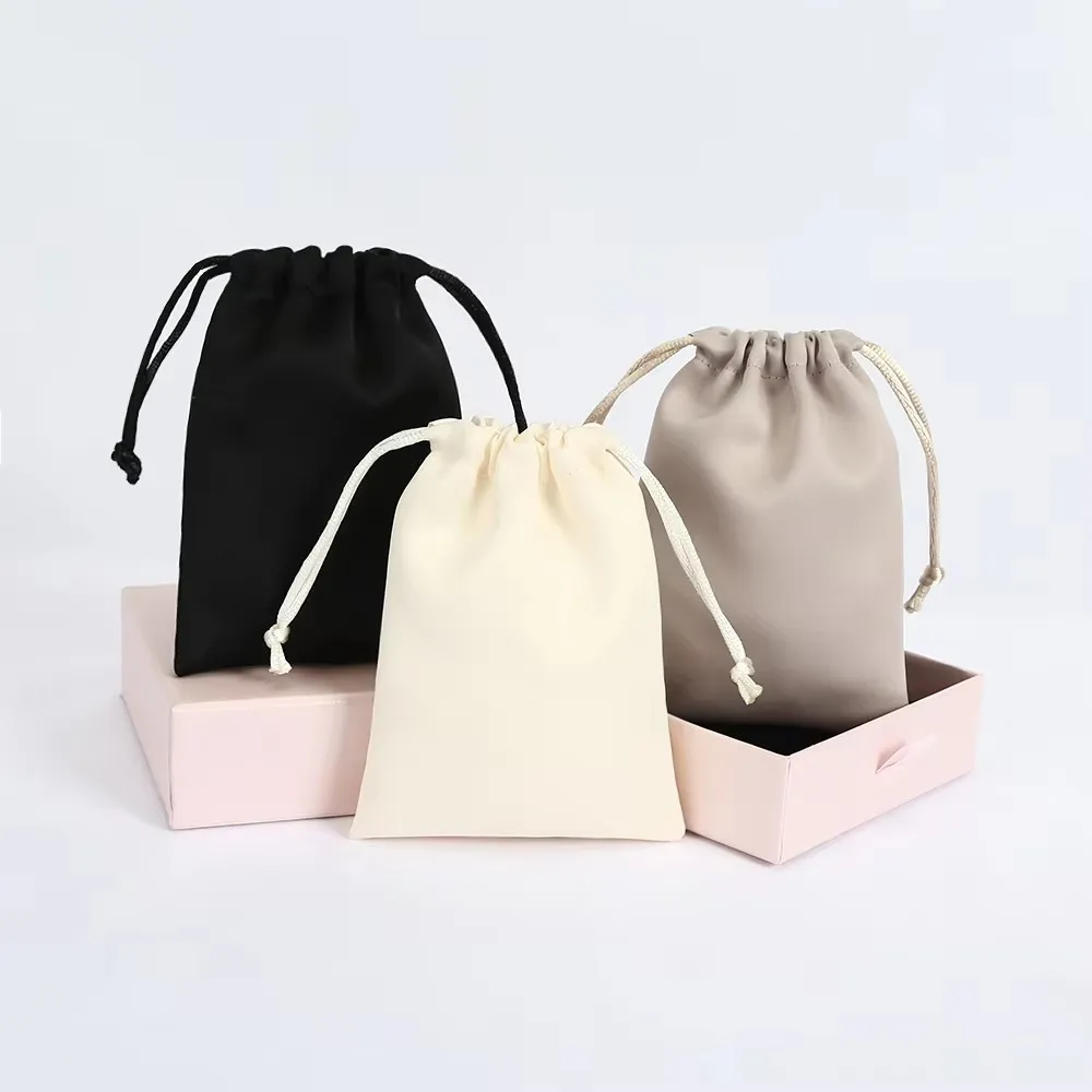 100pcs Personalized Silk Velvet Jewelry Gift Bag Satin Drawstring Earring Ring Packaging Organizer Pouch Wedding Favor Candy Bag