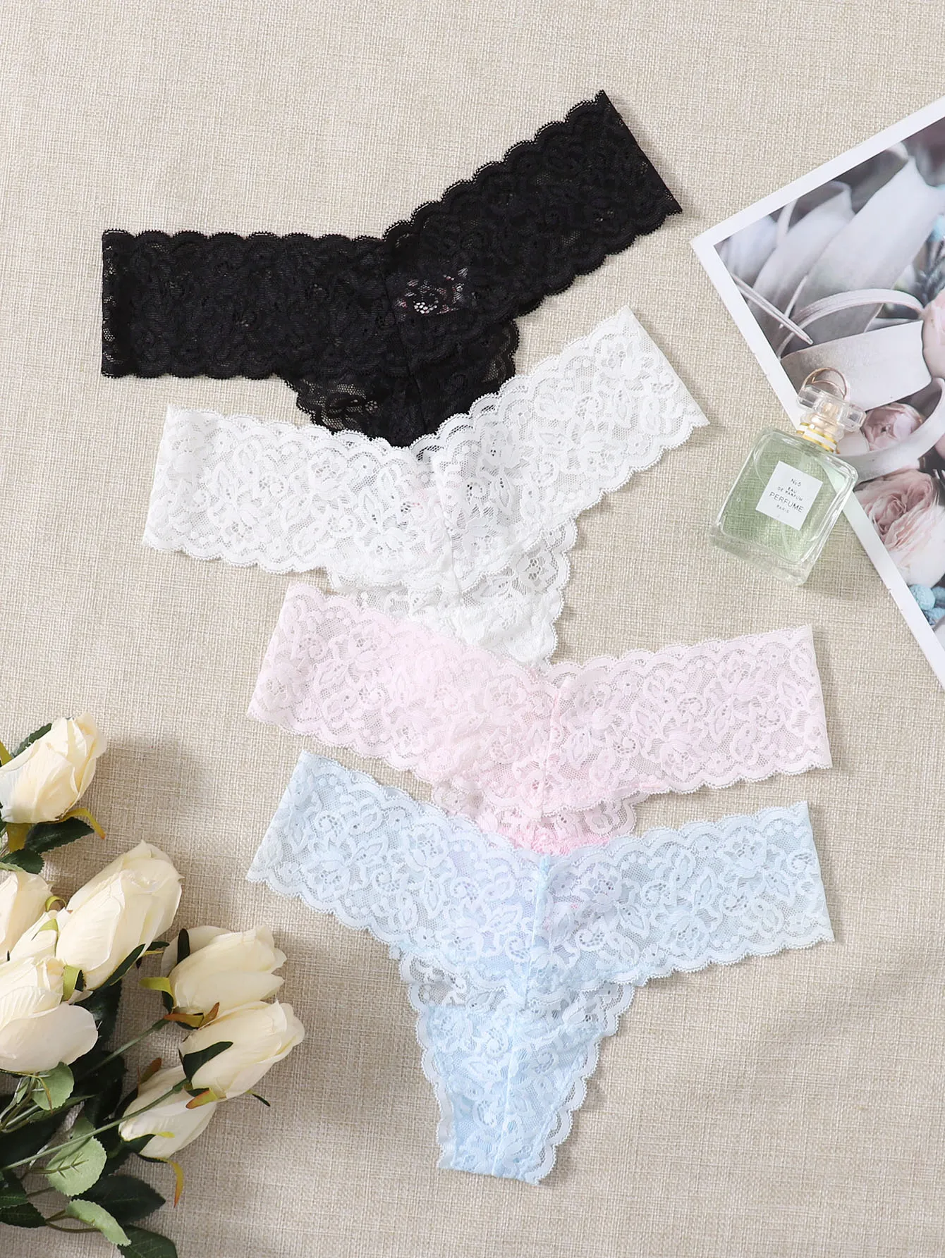 

4-Pack Floral Lace Thong Set for Women - Soft & Elegant Underwear