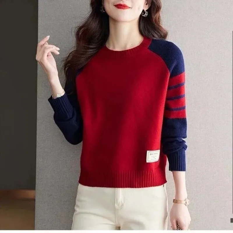 

Women's Round Neck Short Sweater Autumn and Winter New Hot Style Small Loose Trendy Knitted Base Shirt