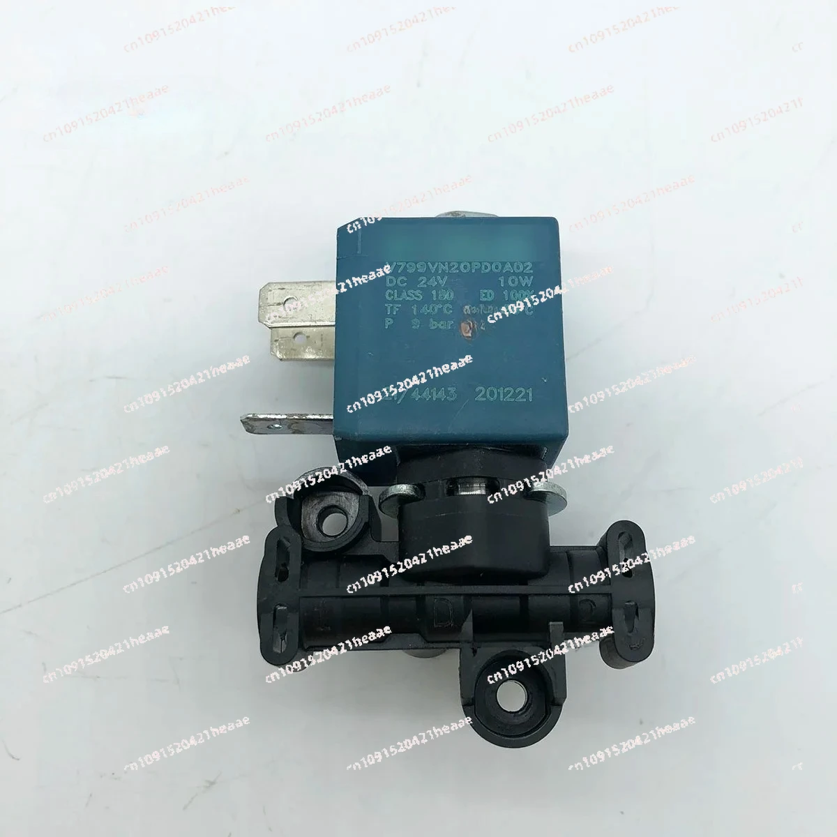 

Suitable for Coffee Maker AccessoriesDC24V 10W V799 V799VN20PD0A02 Solenoid Valve For Espresso MachineEP1221 2121 2124 2136 3146